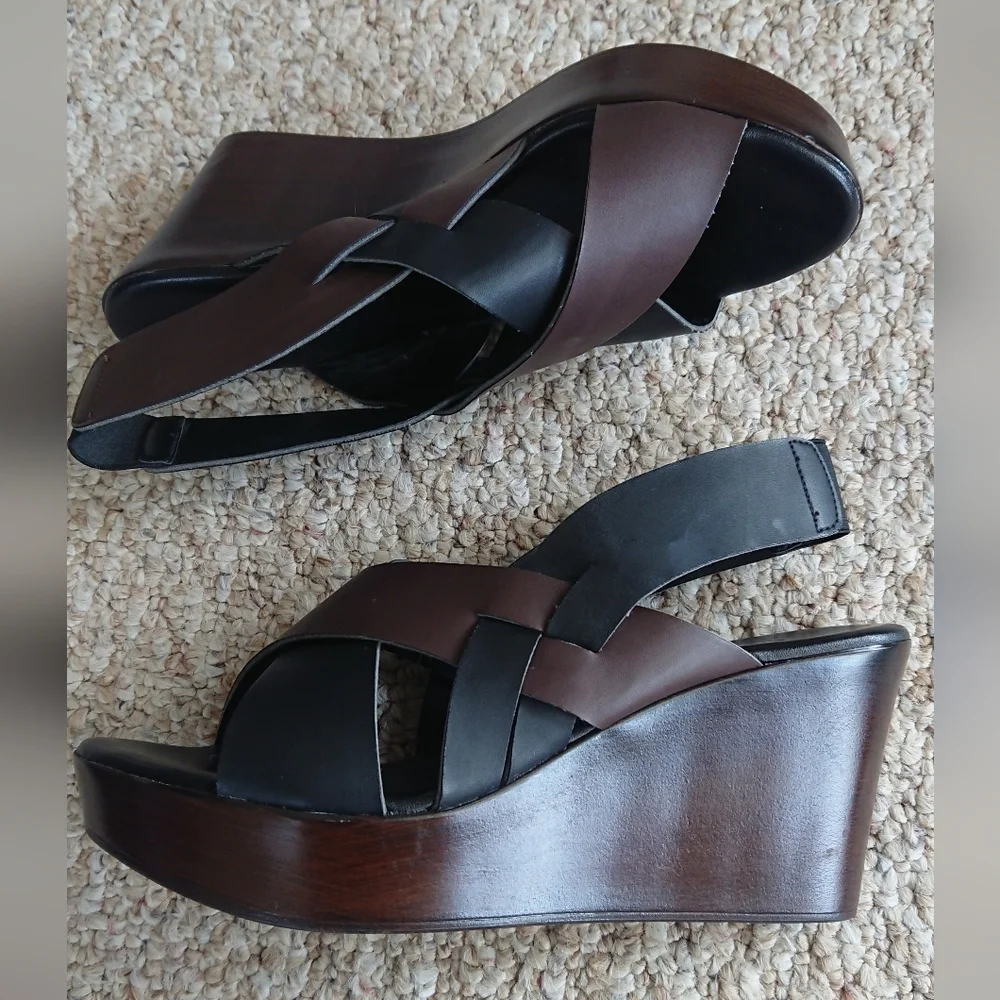 Ron White Rapisardi Onyx Leather Wedge Sandal size 6.5
